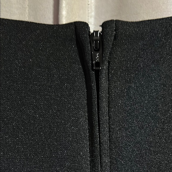 Sag Harbor Black Sheath Midi Dress with Crew Neck - Picture 5 of 5